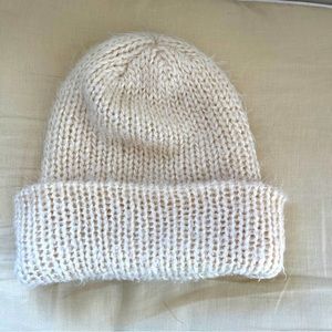 Aris Knit Hat Beanie Adult One Size Ivory Fluffy Made USA
